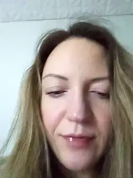 KattyLuuu online show from 26, 2, 2026