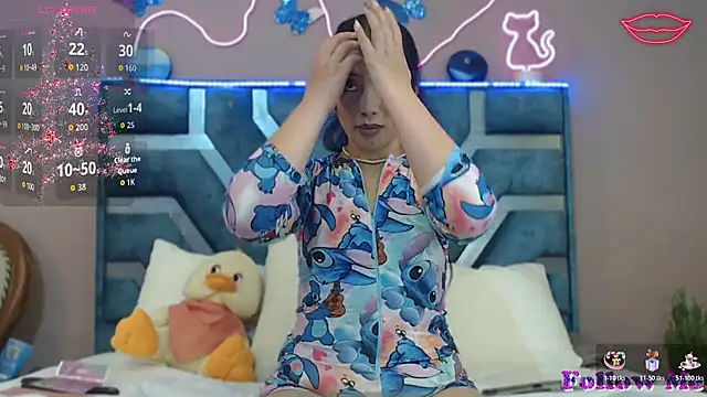 Roxan Fox- online show from 16, 12, 2025