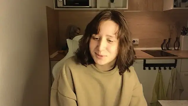 Snapshot of whatamarrie chatting on 23, 12, 2024 whatamarrie online show from 23, 12, 2024