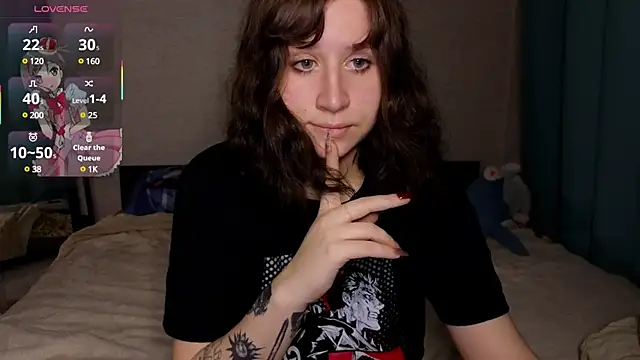 Snapshot of whatamarrie chatting on 2, 3, 2025 whatamarrie online show from 2, 3, 2025