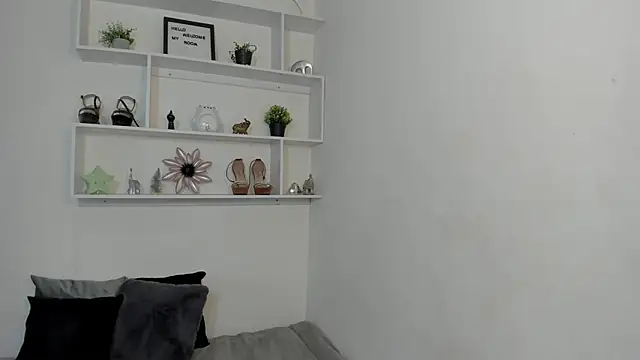 Zizi-campbel online show from 27, 12, 2024