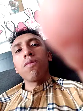 Snapshot of Alex-col chatting on 19, 12, 2024 Alex-col online show from 19, 12, 2024