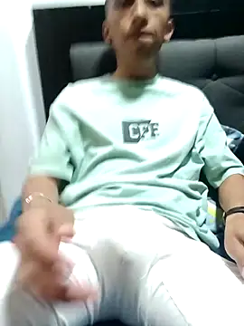 Snapshot of Alex-col chatting on 24, 12, 2024 Alex-col online show from 24, 12, 2024