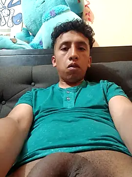 Snapshot of Alex-col chatting on 14, 10, 2025 Alex-col online show from 14, 10, 2025