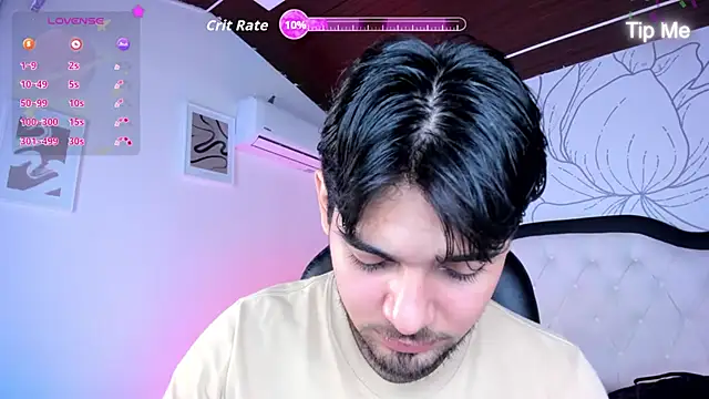Snapshot of Samir_bear chatting on 4, 7, 2026 Samir bear online show from 4, 7, 2026