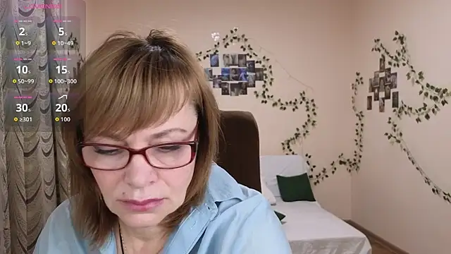 Snapshot of Miss_Moren chatting on 24, 11, 2025 Miss Moren online show from 24, 11, 2025