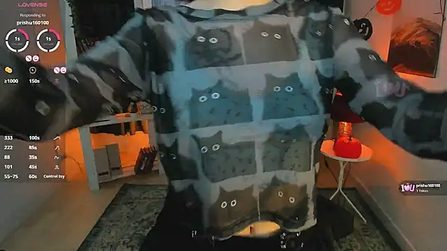 lilithlunna online show from 2, 11, 2025