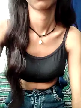 Snapshot of Liza-rani chatting on 24, 1, 2025 Liza-rani online show from 24, 1, 2025