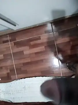 lucasquirao1234 online show from 4, 10, 2025