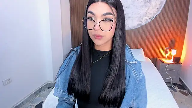 Snapshot of RoseCassie chatting on 27, 4, 2026 RoseCassie online show from 27, 4, 2026
