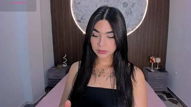 Snapshot of RoseCassie chatting on 1, 5, 2026 RoseCassie online show from 1, 5, 2026