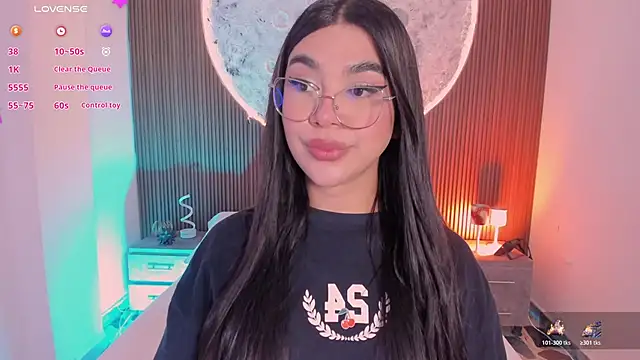 Snapshot of RoseCassie chatting on 29, 6, 2026 RoseCassie online show from 29, 6, 2026