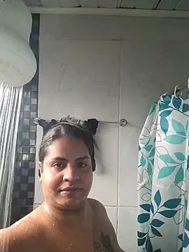 ppatriciarabello online show from 28, 10, 2025