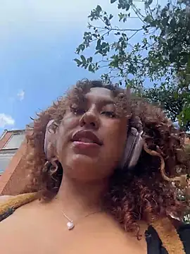 lauraltt online show from 21, 12, 2025