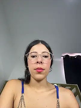 Snapshot of evaFiore chatting on 18, 6, 2026 evaFiore online show from 18, 6, 2026