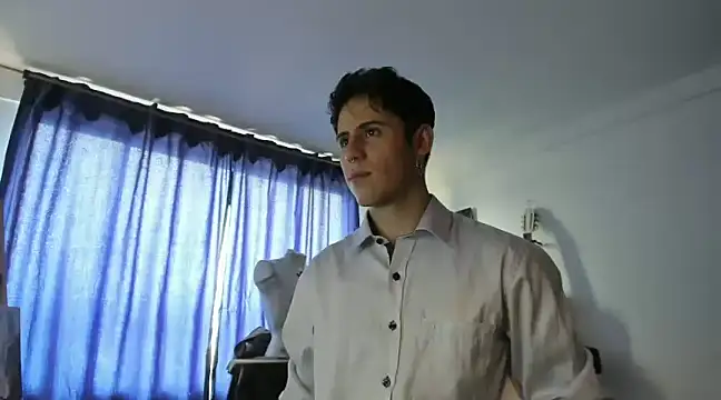 Snapshot of Antonello_Vannucci chatting on 4, 3, 2025 Antonello Vannucci online show from 4, 3, 2025