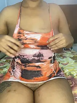 Snapshot of beverlyxxxx chatting on 21, 1, 2025 beverlyxxxx online show from 21, 1, 2025