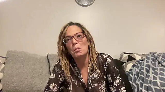 Snapshot of skarfos1babe69 chatting on 29, 12, 2024 skarfos1babe69 online show from 29, 12, 2024