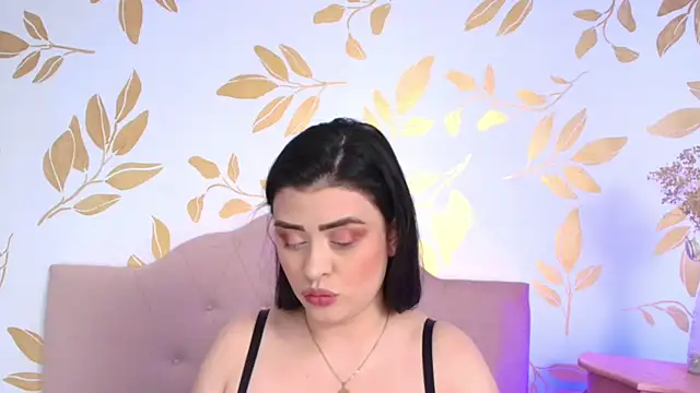 Snapshot of AnikaRomanoff chatting on 22, 2, 2025 AnikaRomanoff online show from 22, 2, 2025
