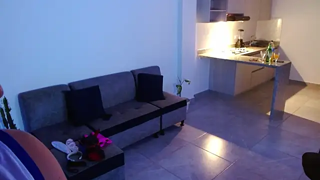 Snapshot of miia-liiam chatting on 8, 3, 2026 miia-liiam online show from 8, 3, 2026