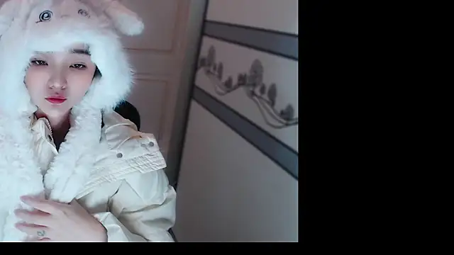 xiao-xiao-D online show from 17, 11, 2025