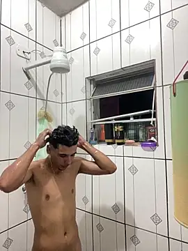 Snapshot of gu_ga_7 chatting on 22, 12, 2024 gu ga 7 online show from 22, 12, 2024