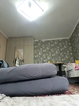 Snapshot of _Miss_Vanilla_ chatting on 9, 10, 2025 Miss Vanilla online show from 9, 10, 2025