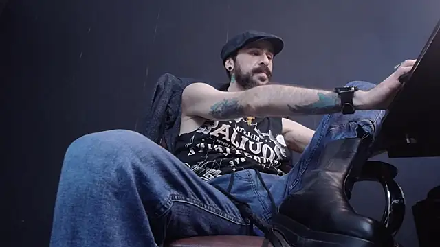 AxelColton online show from 5, 2, 2025