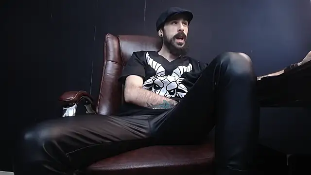 AxelColton online show from 16, 2, 2025