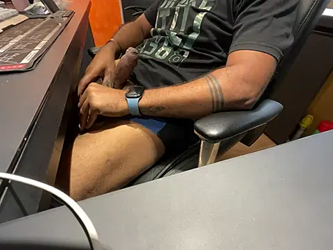 Snapshot of Nil_Talreja chatting on 2, 4, 2026 Nil Talreja online show from 2, 4, 2026