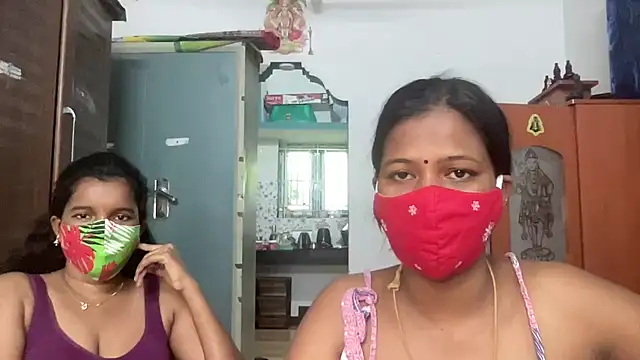 Snapshot of Tamil_Sanjana_ chatting on 2, 7, 2026 Tamil Sanjana online show from 2, 7, 2026