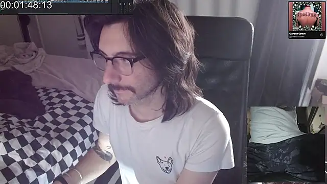 Snapshot of Chuck-FR chatting on 23, 4, 2026 Chuck-FR online show from 23, 4, 2026