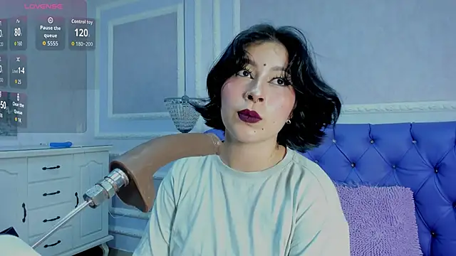 Snapshot of Lily_Martinez chatting on 1, 11, 2025 Lily Martinez online show from 1, 11, 2025