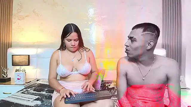 Laura And  Andres online show from 8, 1, 2026