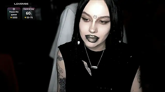 Snapshot of alexx_succubus chatting on 2, 5, 2026 alexx succubus online show from 2, 5, 2026
