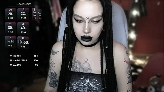 Snapshot of alexx_succubus chatting on 27, 5, 2026 alexx succubus online show from 27, 5, 2026
