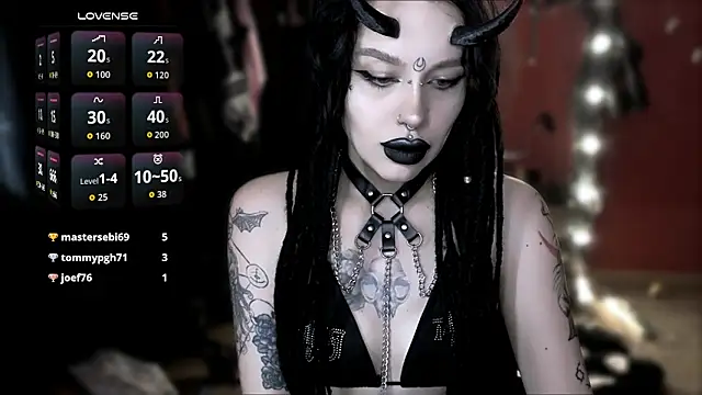 Snapshot of alexx_succubus chatting on 7, 6, 2026 alexx succubus online show from 7, 6, 2026