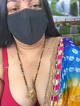 FlatVincy4 online show from 8, 11, 2025