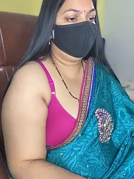 Snapshot of FlatVincy4 chatting on 18, 12, 2025 FlatVincy4 online show from 18, 12, 2025