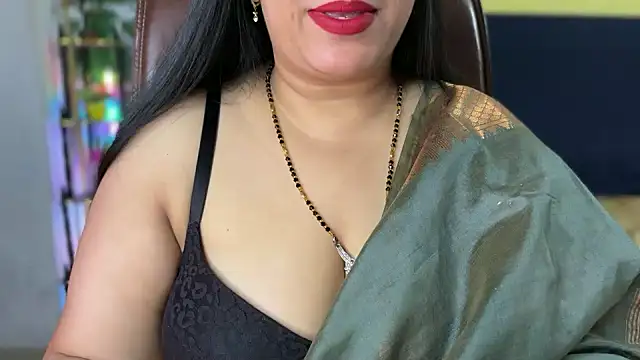 Snapshot of FlatVincy4 chatting on 9, 1, 2026 FlatVincy4 online show from 9, 1, 2026