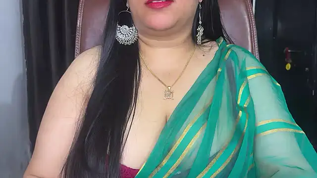 Snapshot of FlatVincy4 chatting on 18, 2, 2026 FlatVincy4 online show from 18, 2, 2026