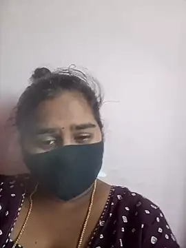 Snapshot of telugu_indhu_0001 chatting on 28, 5, 2026 telugu indhu 0001 online show from 28, 5, 2026
