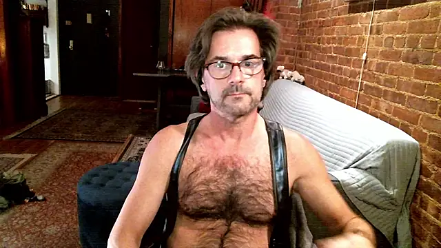 Johnny Bottoms online show from 18, 12, 2025