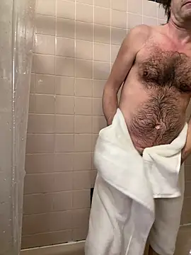 Johnny Bottoms online show from 1, 3, 2026