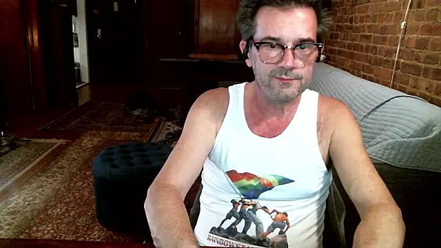 Snapshot of Johnny_Bottoms chatting on 18, 3, 2026 Johnny Bottoms online show from 18, 3, 2026