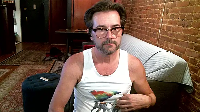 Johnny Bottoms online show from 25, 4, 2026