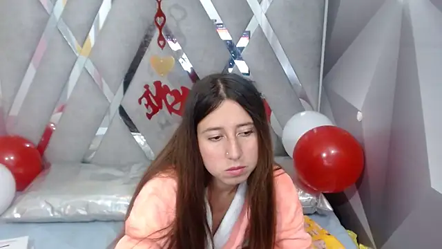 Snapshot of Valeria_grey69 chatting on 14, 2, 2025 Valeria grey69 online show from 14, 2, 2025