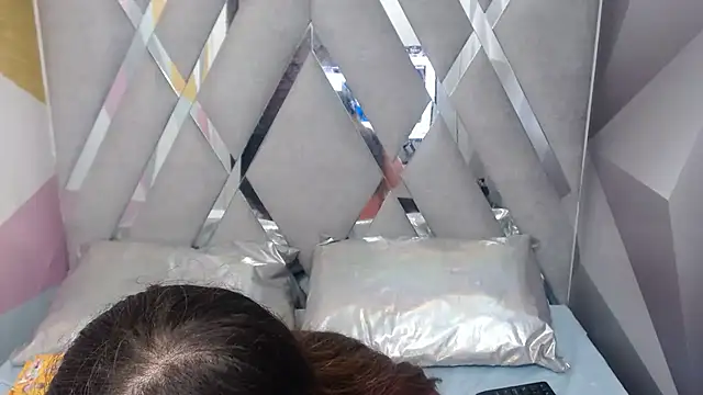 Snapshot of Valeria_grey69 chatting on 21, 2, 2025 Valeria grey69 online show from 21, 2, 2025