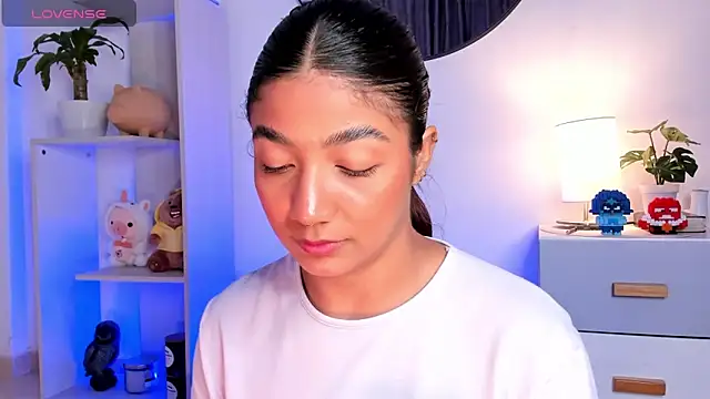 martina roldam online show from 6, 2, 2025