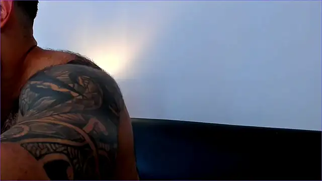 BradLeon  online show from 16, 10, 2025